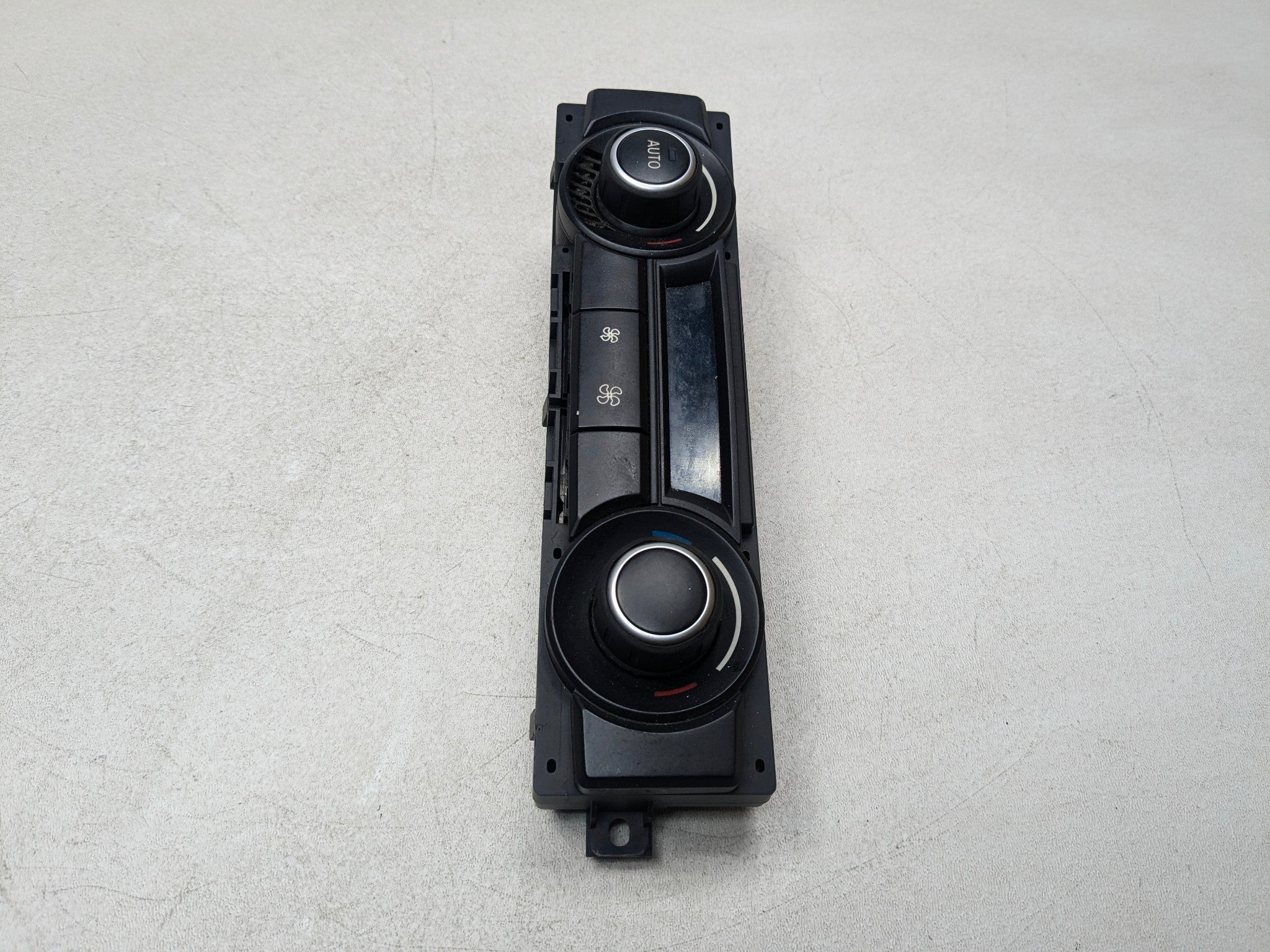 08 - 11 BMW X6 OEM HEATER AC CLIMATE CONTROL SWITCH PANEL REAR CENTER CONSOLE