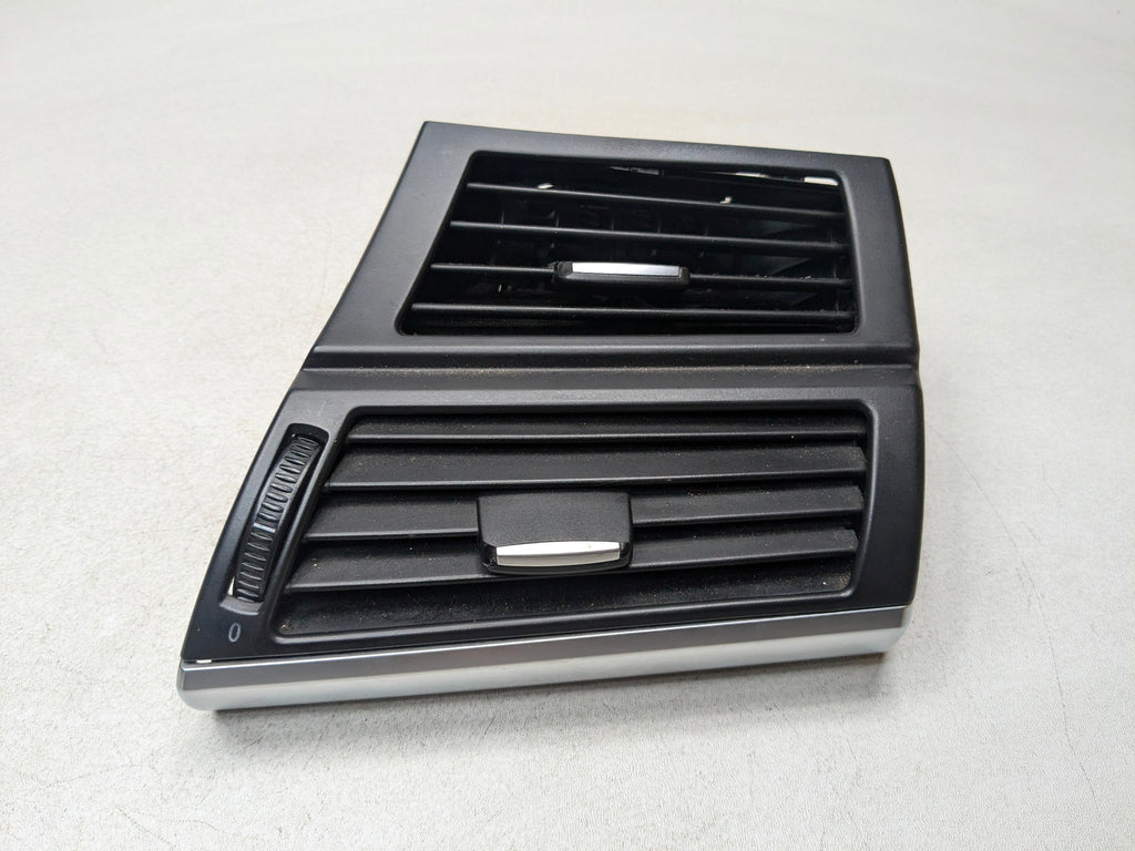 08 - 11 BMW X6 OEM DASHBOARD OUTER AIR VENT GRILLE FRONT RIGHT PASSENGER SIDE