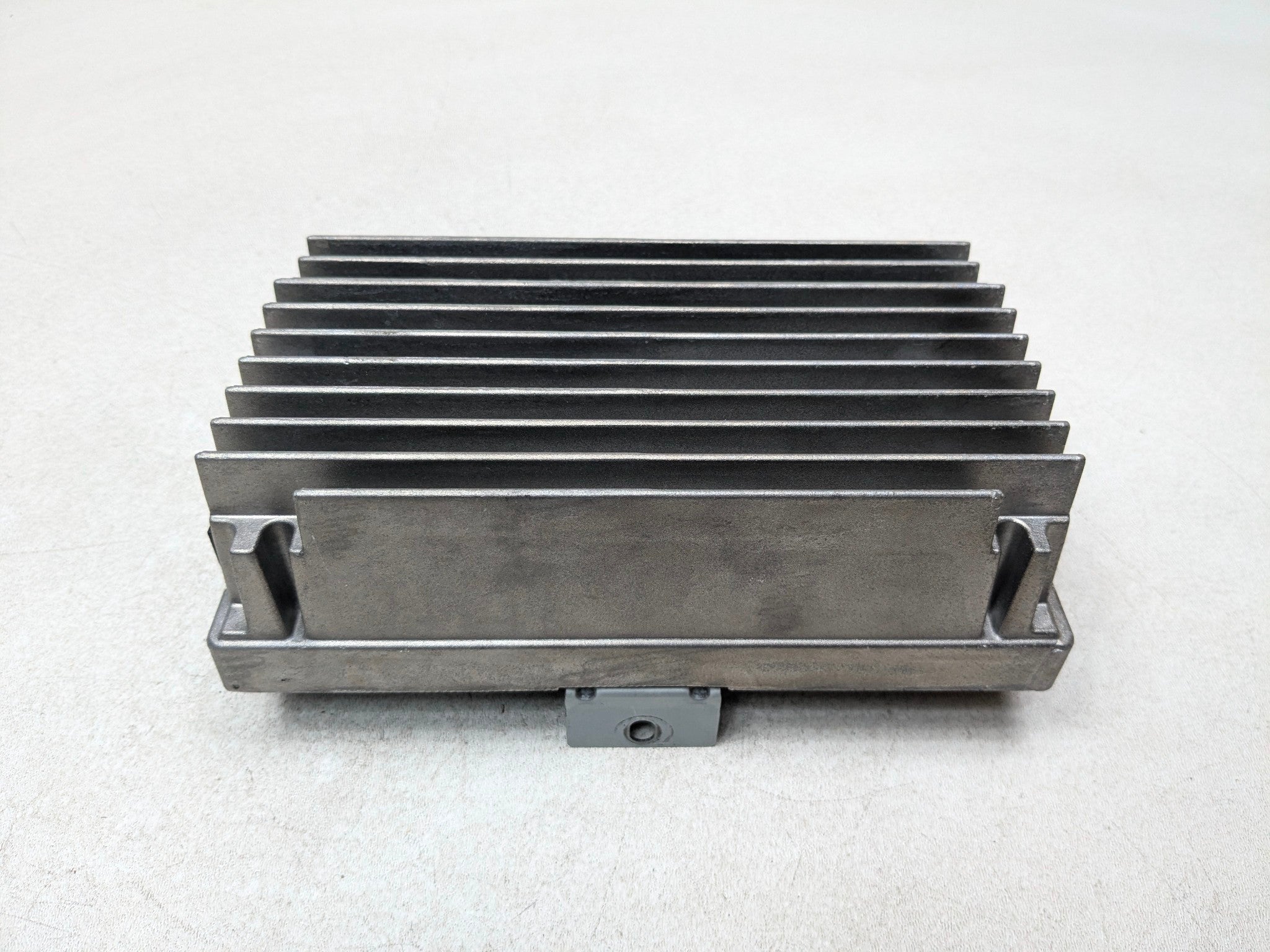 2008 - 2011 BMW X6 OEM HIFI LEAR AUDIO SOUND AMP AMPLIFIER UNIT