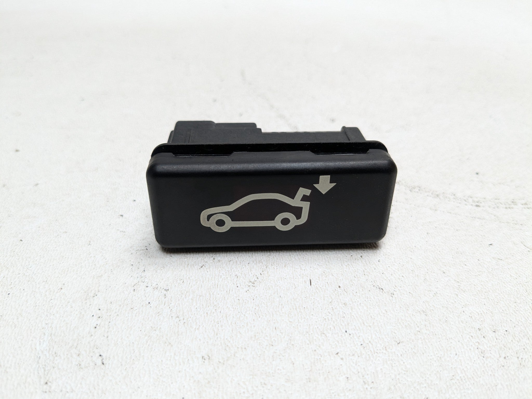 08 - 11 BMW X6 OEM REAR AUTOMATIC TRUNK LID OPEN CLOSE BUTTON SWITCH ASSEMBLY