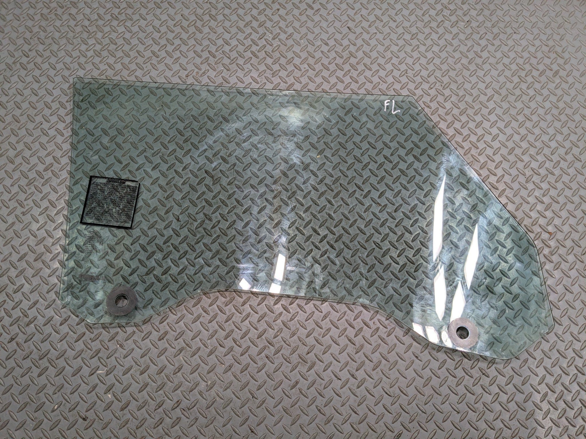 2013 - 2017 MINI COOPER OEM DOOR GLASS WINDOW LEFT FRONT DRIVER SIDE
