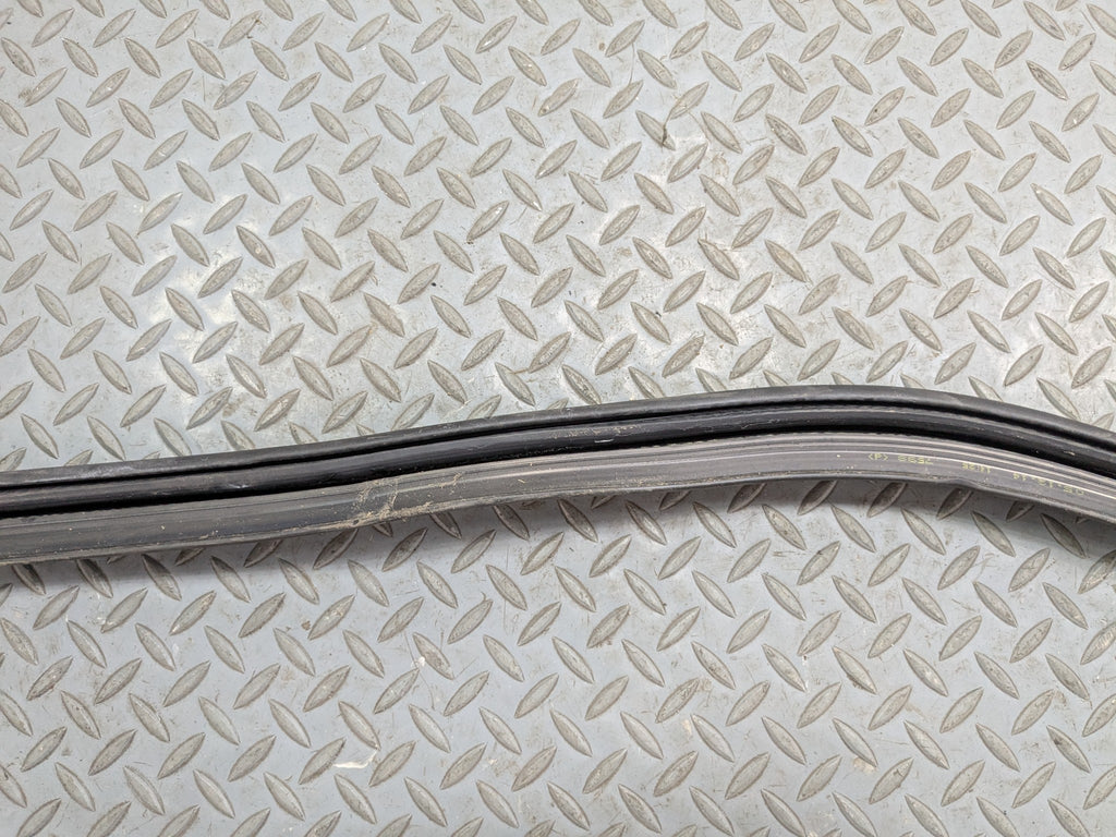 2013 - 2017 MINI COOPER OEM WEATHER STRIP SEAL REAR TRUNK LID LIFTGATE RUBBER