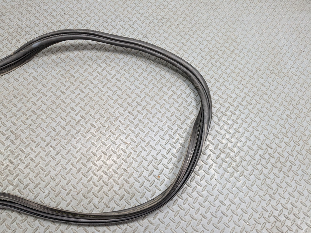 2013 - 2017 MINI COOPER OEM WEATHER STRIP SEAL REAR TRUNK LID LIFTGATE RUBBER