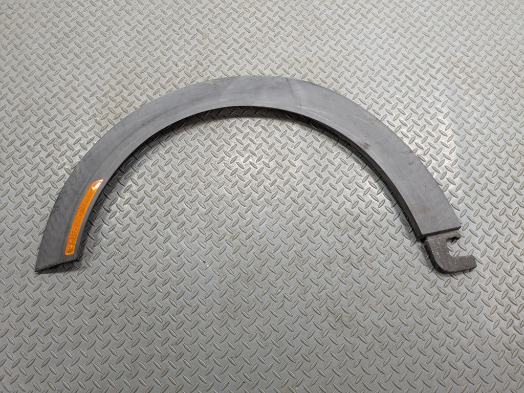 2013 - 2017 MINI COOPER OEM FENDER WHEEL ARCH FLARE MOLDING LEFT DRIVER FRONT