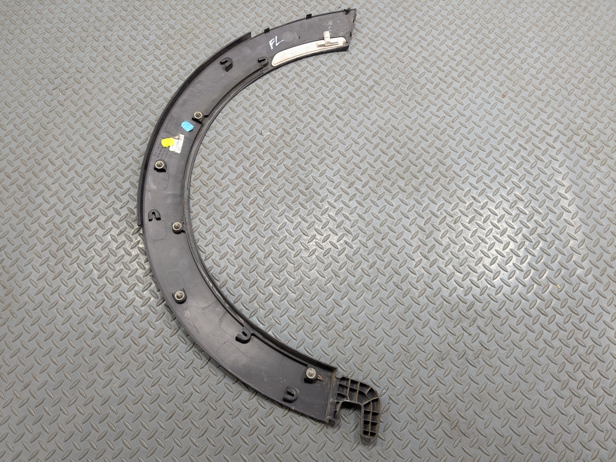2013 - 2017 MINI COOPER OEM FENDER WHEEL ARCH FLARE MOLDING LEFT DRIVER FRONT