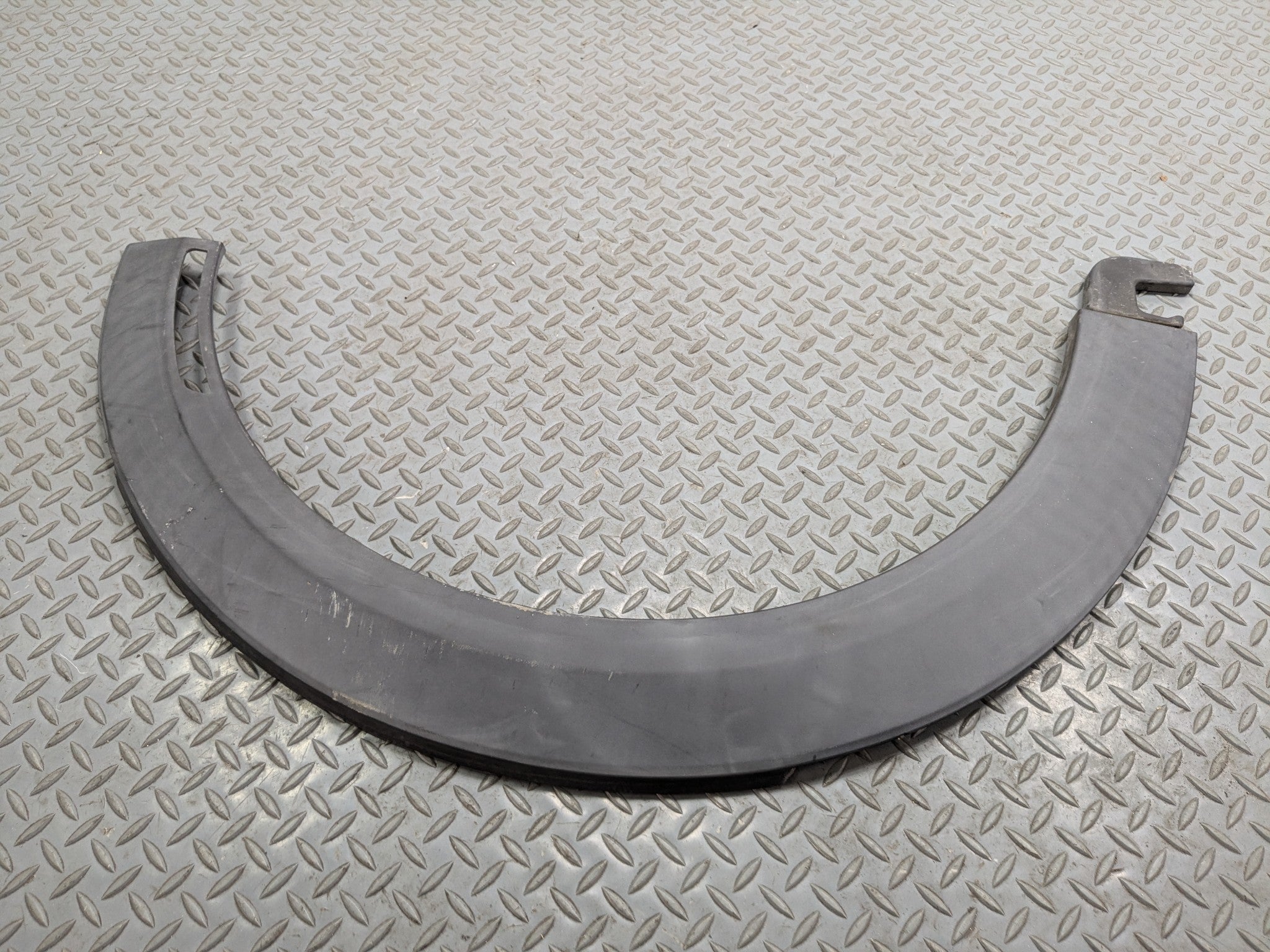 13 - 17 MINI COOPER OEM FENDER WHEEL ARCH FLARE MOLDING RIGHT PASSENGER FRONT