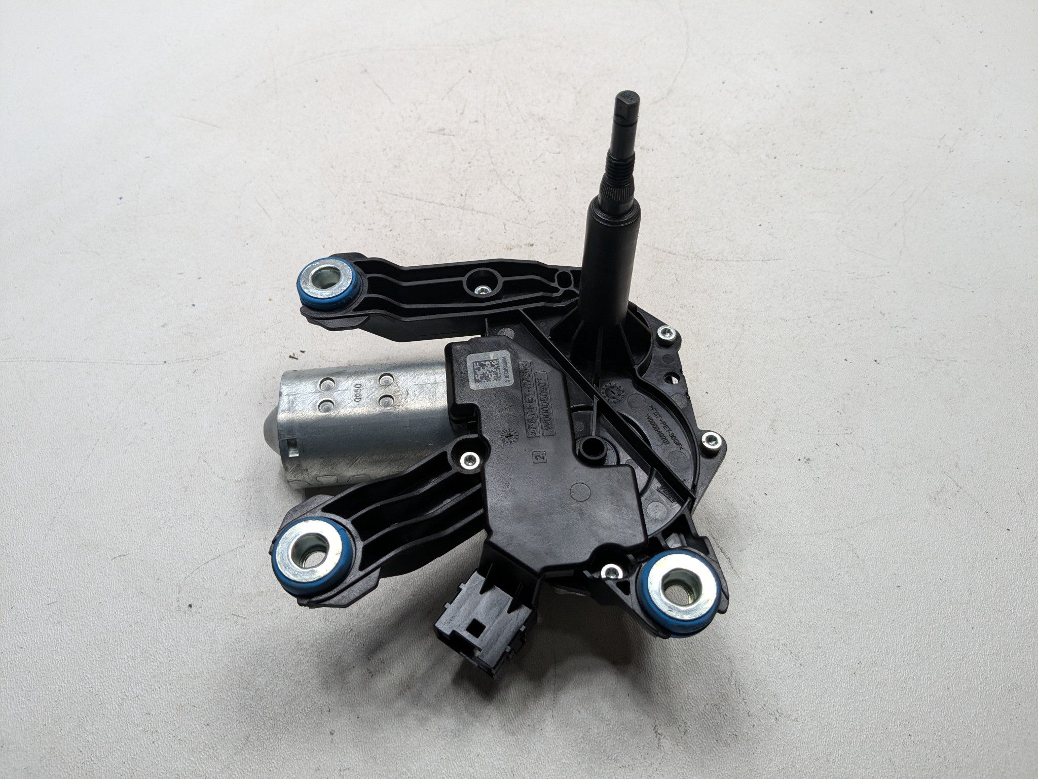 2013 - 2017 MINI COOPER OEM WINDSHIELD WIPER MOTOR REAR TAILGAT TRUNK
