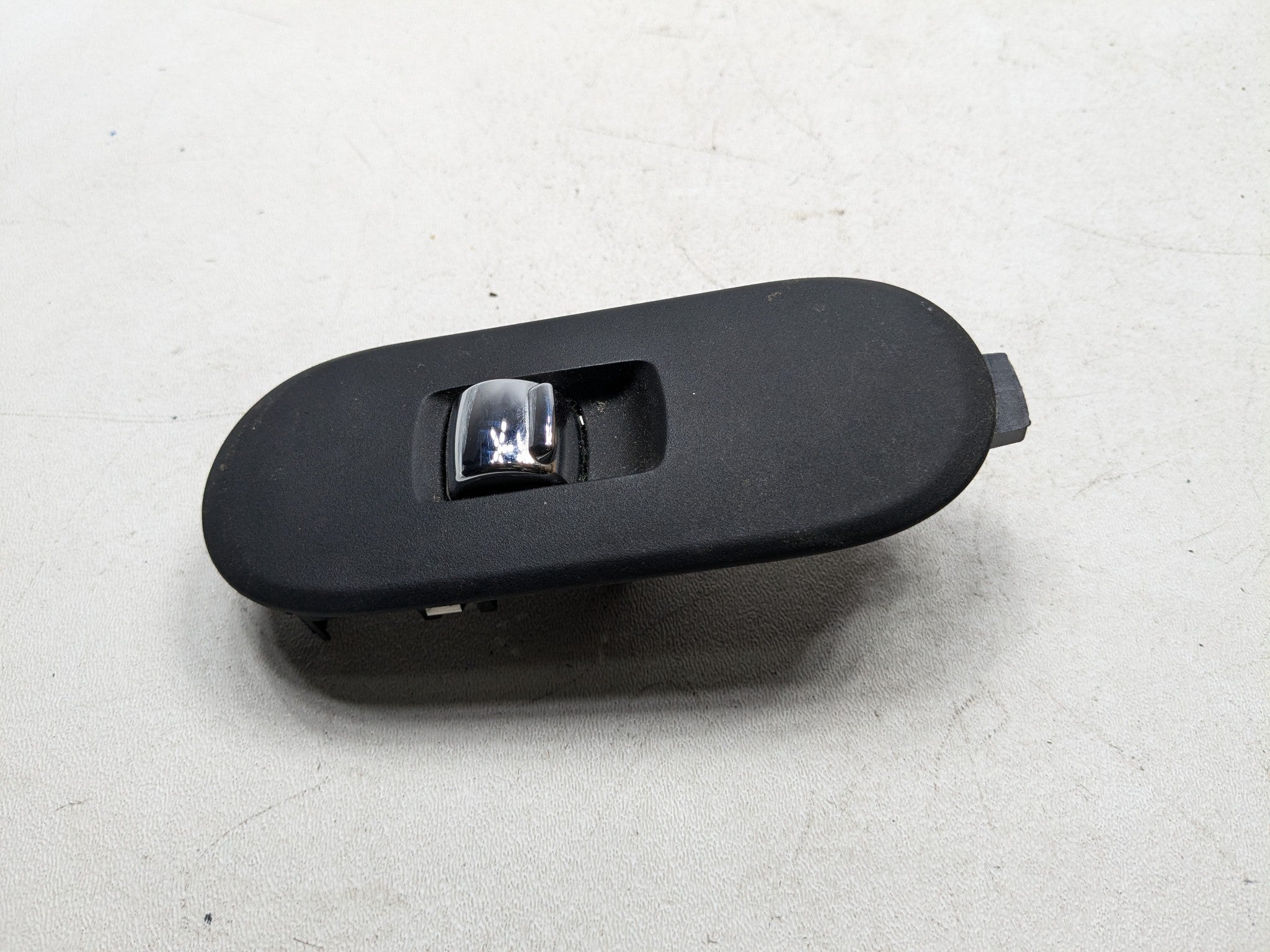 2013 - 2017 MINI COOPER OEM DOOR WINDOW POWER SWITCH FRONT RIGHT PASSENGER SIDE