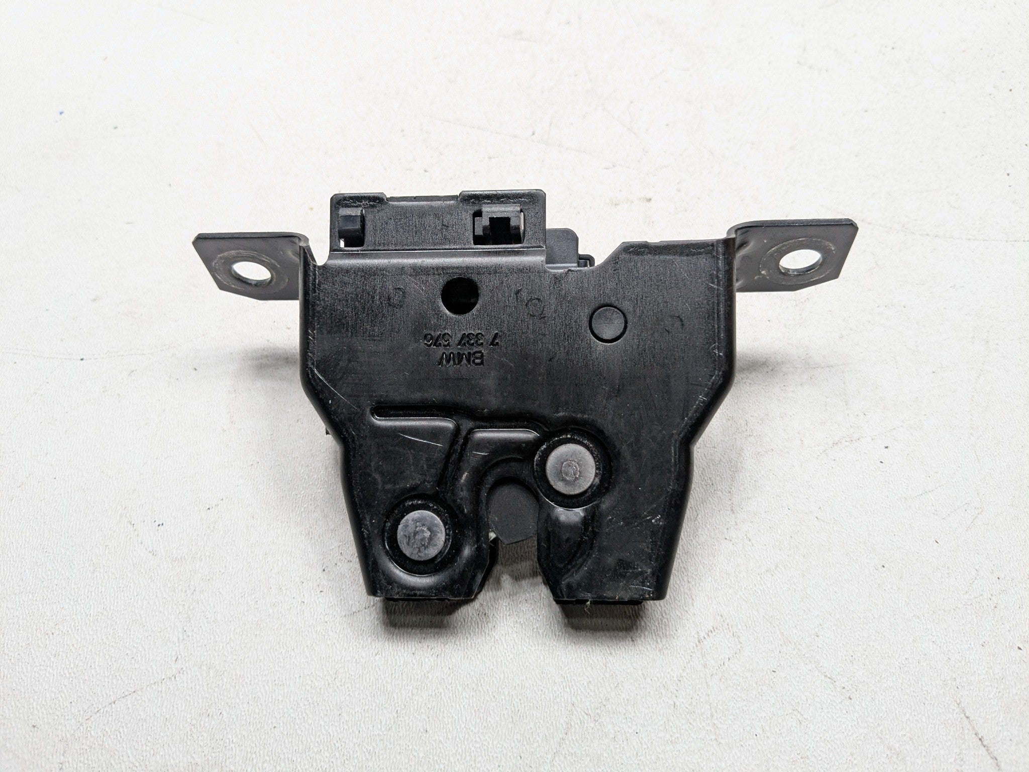 2013 - 2017 MINI COOPER OEM REAR TRUNK LOCK LATCH ACTUATOR