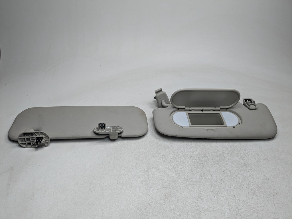 2013 - 2017 MINI COOPER OEM SUN VISOR INTERIOR UPPER ROOF FRONT LEFT DRIVER SIDE