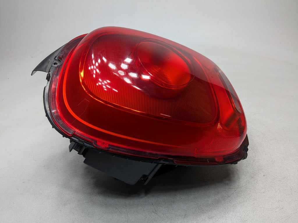 2013 - 2017 MINI COOPER OEM TAIL LIGHT ASSEMBLY REAR LEFT DRIVER SIDE