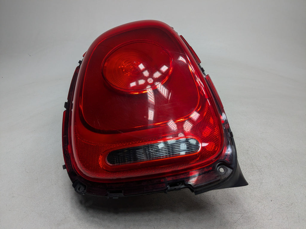 2013 - 2017 MINI COOPER OEM TAIL LIGHT ASSEMBLY REAR LEFT DRIVER SIDE