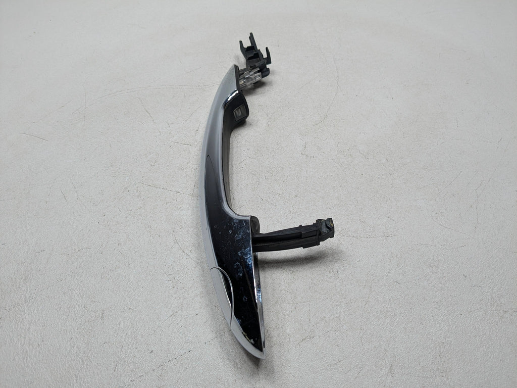 2013 - 2017 MINI COOPER OEM EXTERIOR DOOR HANDLE SILVER FRONT LEFT DRIVER SIDE