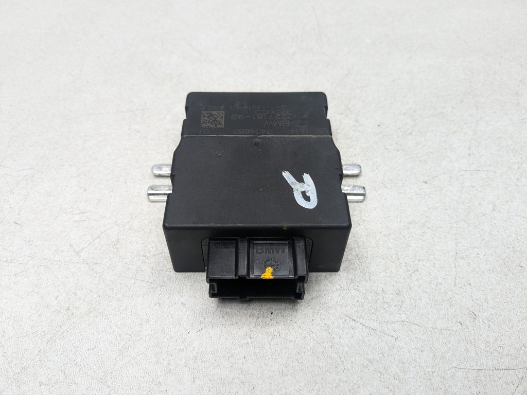 2013 - 2017 MINI COOPER OEM FUEL PUMP CONTROL MODULE UNIT REAR UNDER SEAT