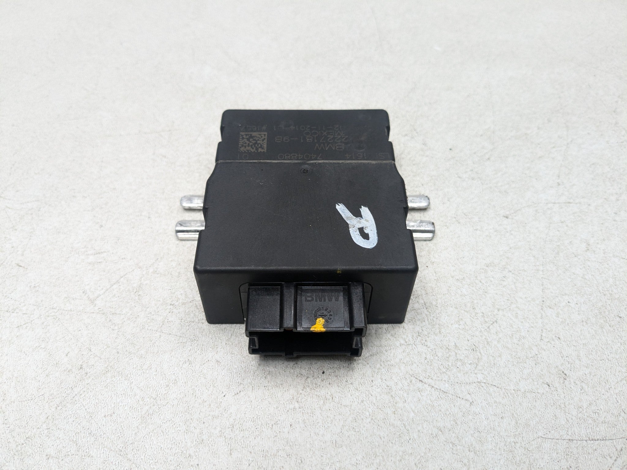 2013 - 2017 MINI COOPER OEM FUEL PUMP CONTROL MODULE UNIT REAR UNDER SEAT