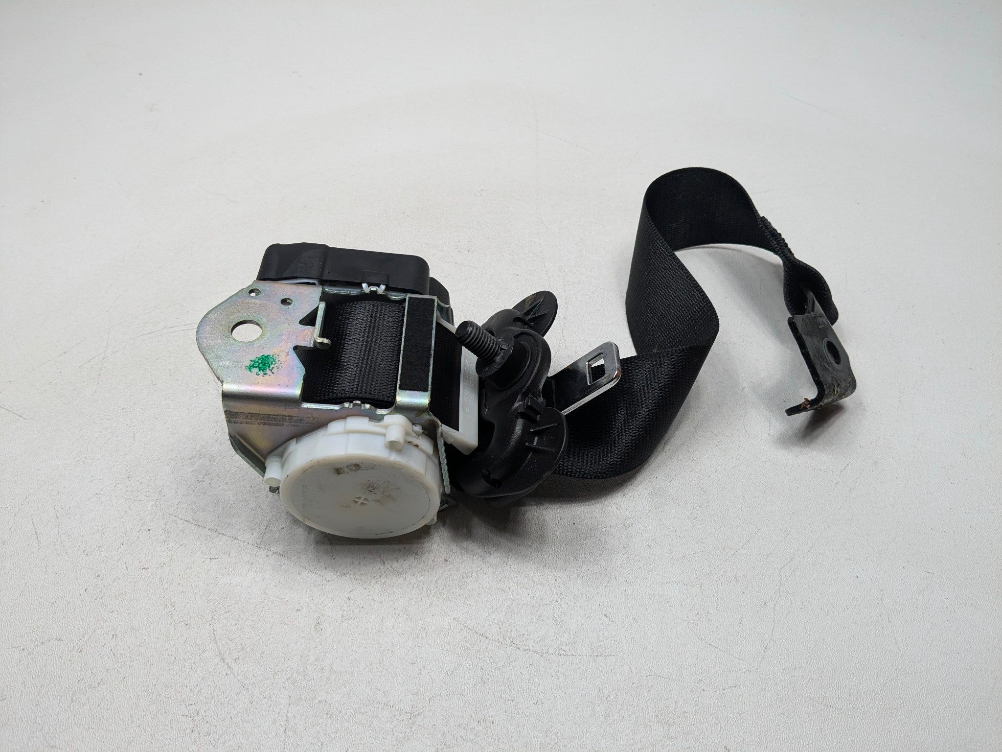 13 - 17 MINI COOPER OEM SEAT BELT RETRACTOR ASSEMBLY REAR RIGHT PASSENGER SIDE