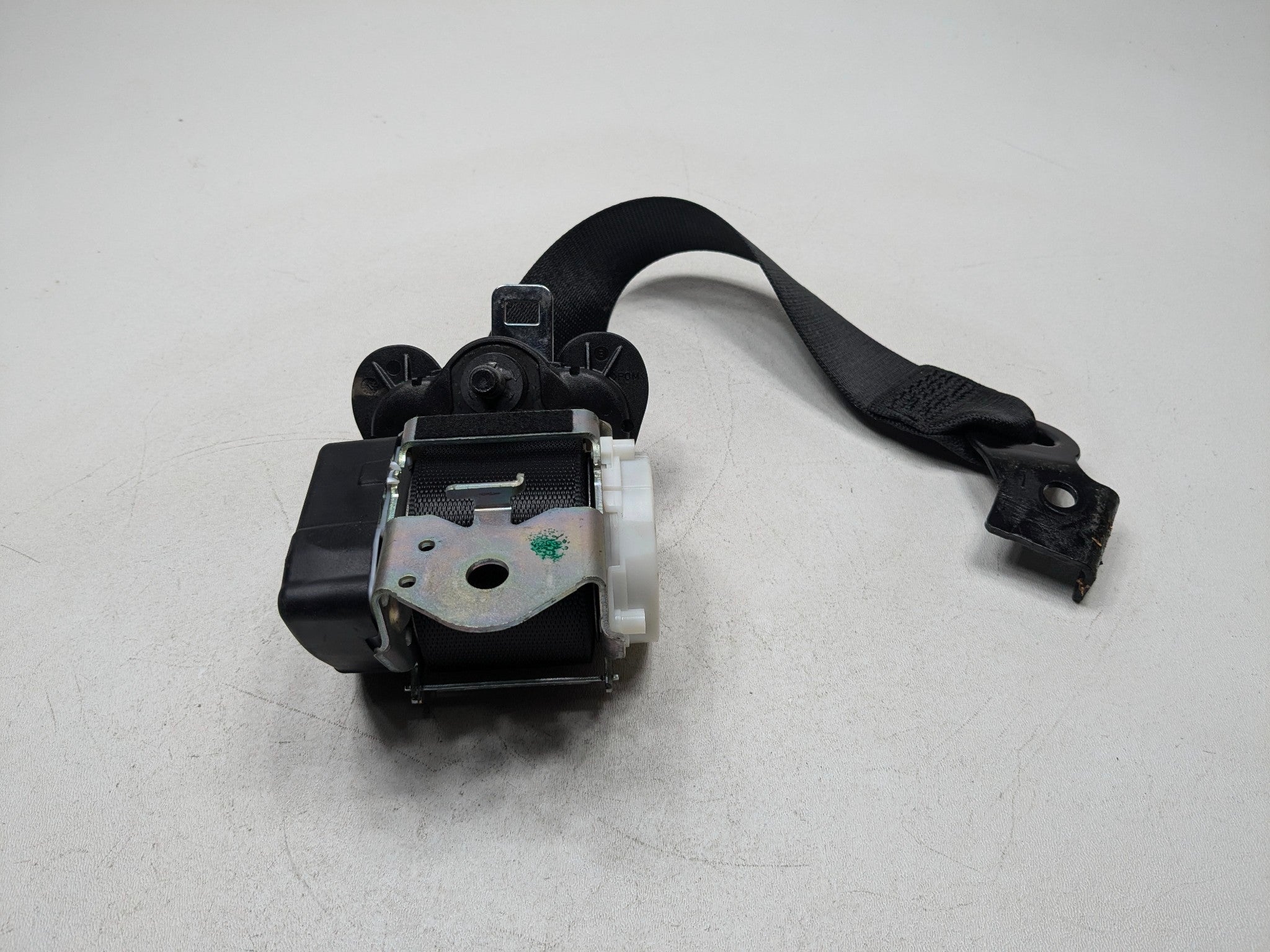 13 - 17 MINI COOPER OEM SEAT BELT RETRACTOR ASSEMBLY REAR RIGHT PASSENGER SIDE