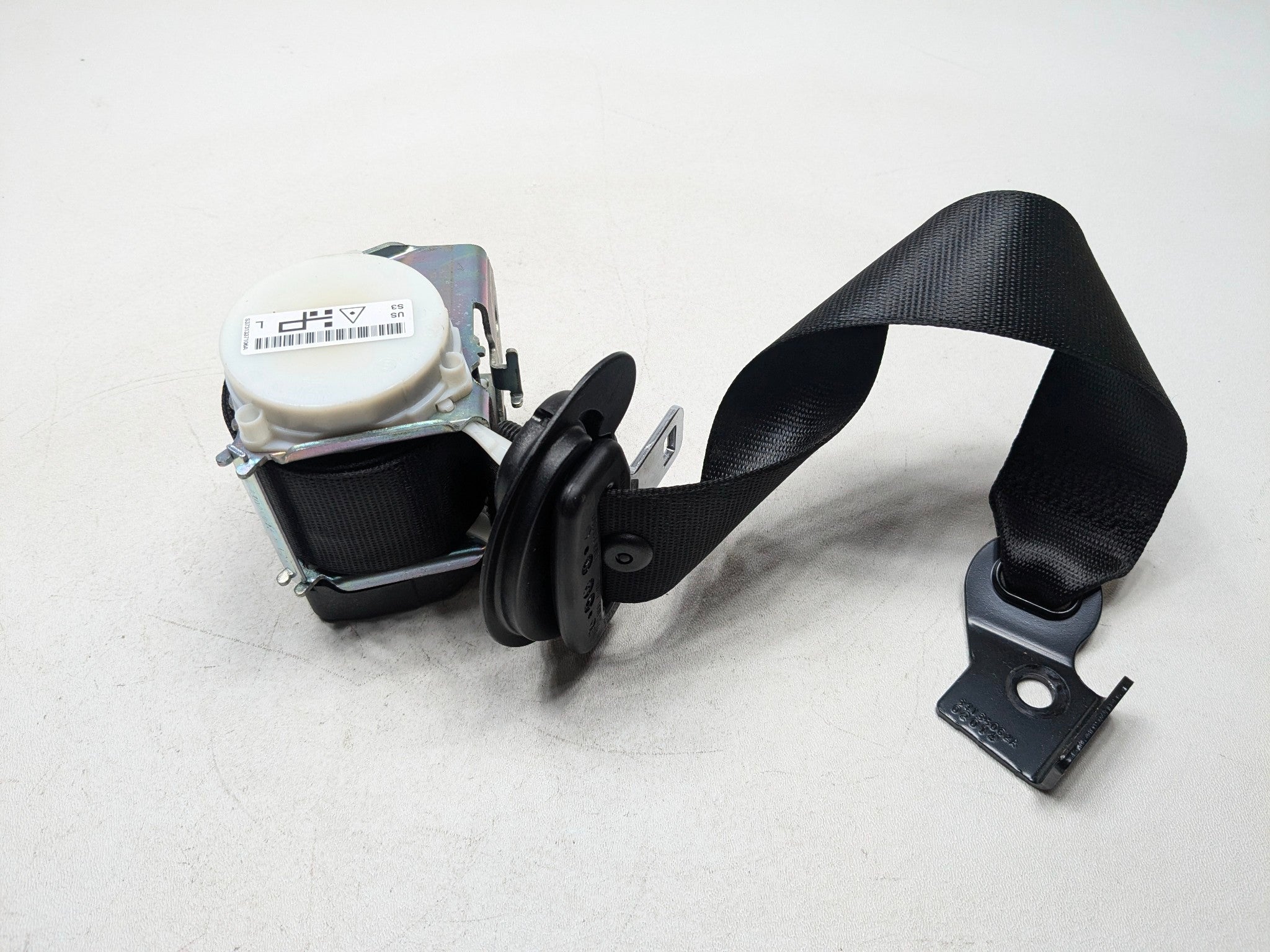 2013 - 2017 MINI COOPER OEM SEAT BELT RETRACTOR ASSEMBLY REAR LEFT DRIVER SIDE