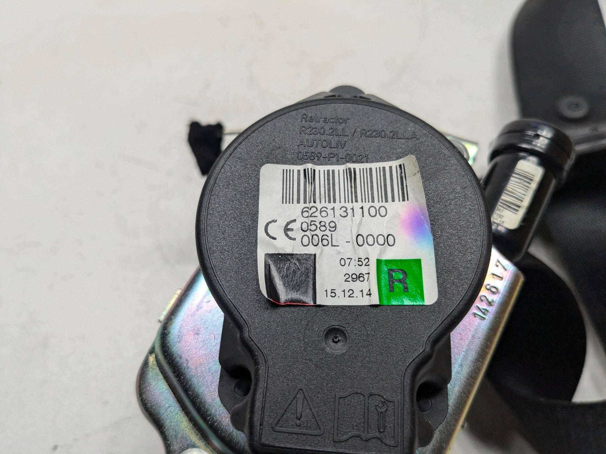 13 - 17 MINI COOPER OEM SEAT BELT RETRACTOR ASSEMBLY FRONT RIGHT PASSENGER SIDE