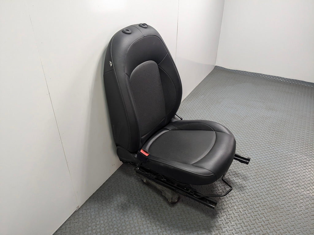 2013 - 2017 MINI COOPER OEM DRIVER SIDE SEAT ASSEMBLY BLACK LEATHER FRONT LEFT