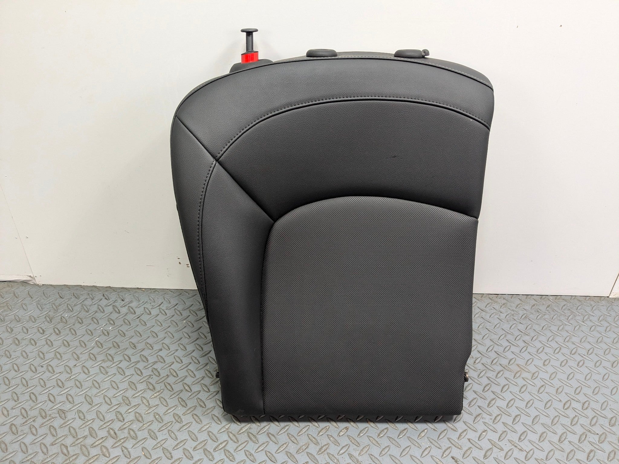 2013 - 2017 MINI COOPER OEM UPPER SEAT CUSHION BLACK REAR RIGHT PASSENGER SIDE
