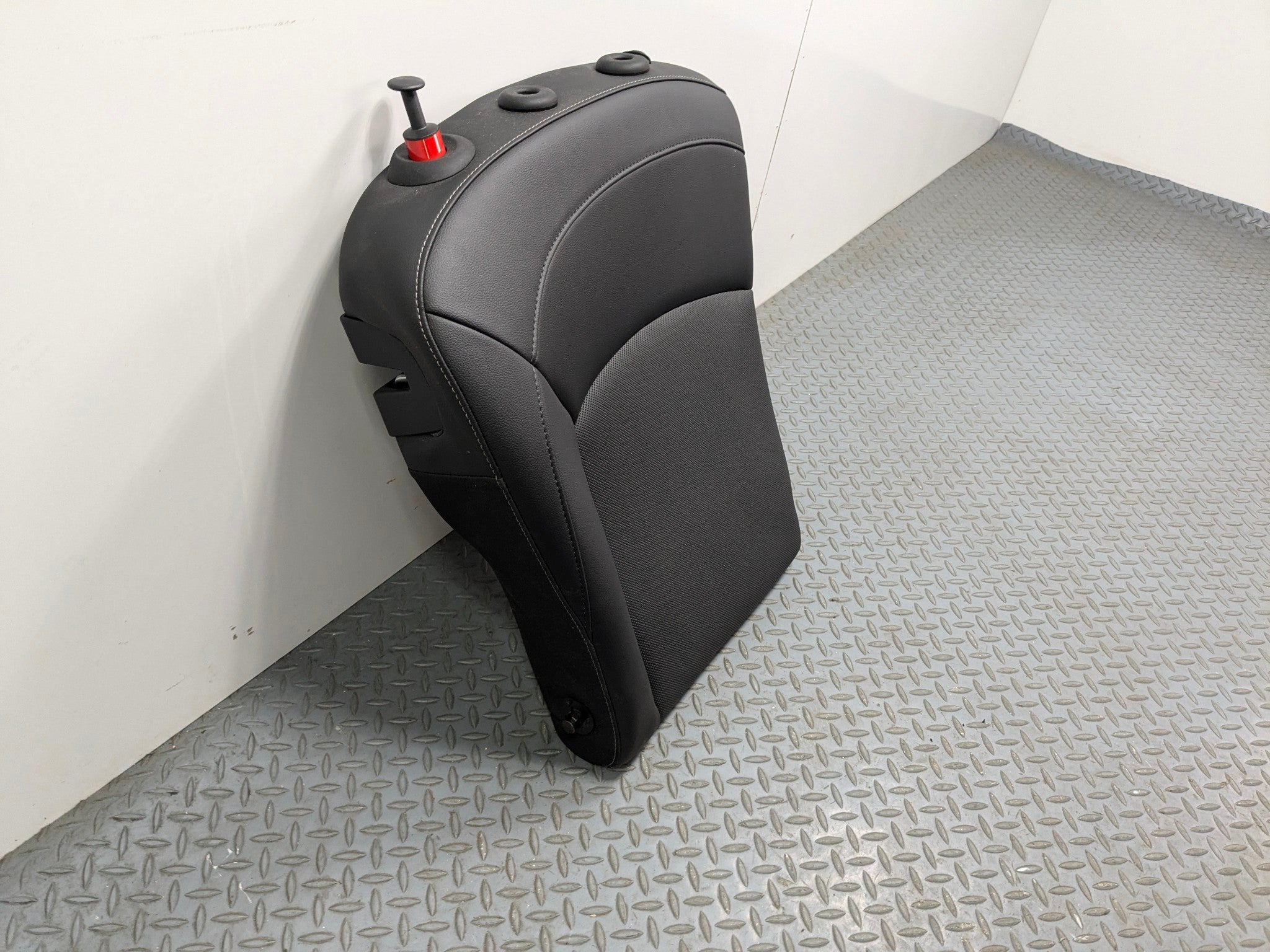 2013 - 2017 MINI COOPER OEM UPPER SEAT CUSHION BLACK REAR RIGHT PASSENGER SIDE