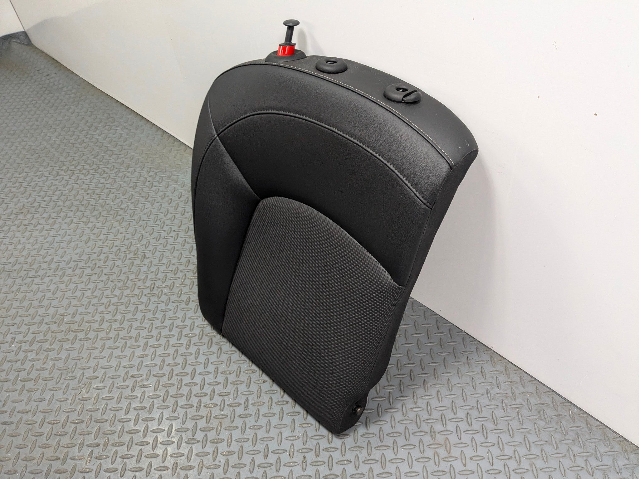 2013 - 2017 MINI COOPER OEM UPPER SEAT CUSHION BLACK REAR RIGHT PASSENGER SIDE