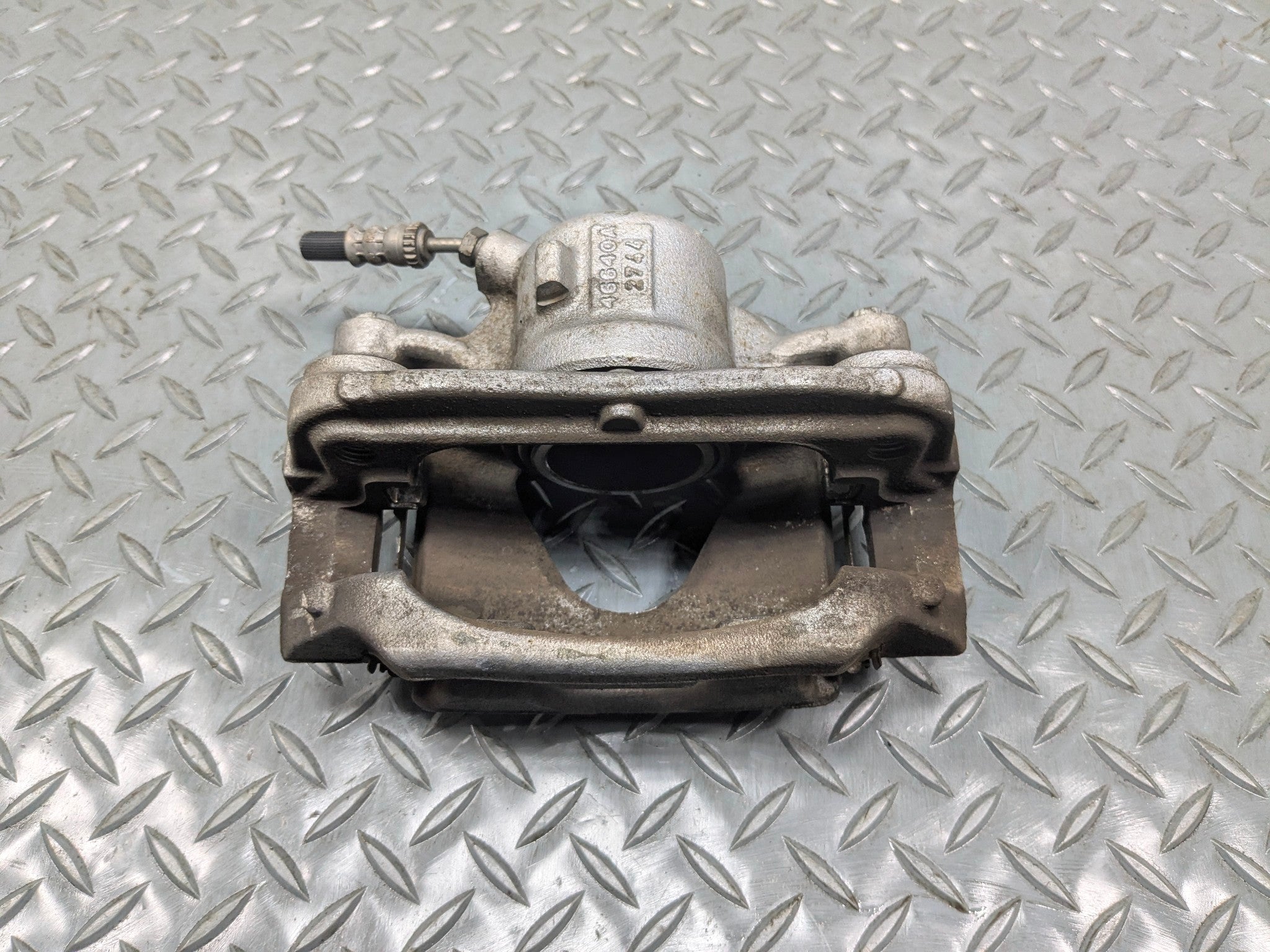 2013 - 2017 MINI COOPER OEM BRAKE CALIPER ASSEMBLY FRONT LEFT DRIVER SIDE