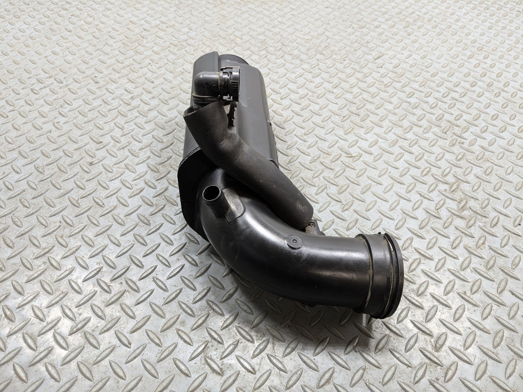 2013 - 2017 MINI COOPER OEM AIR INTAKE CLEANER HOSE TUBE RESONATOR