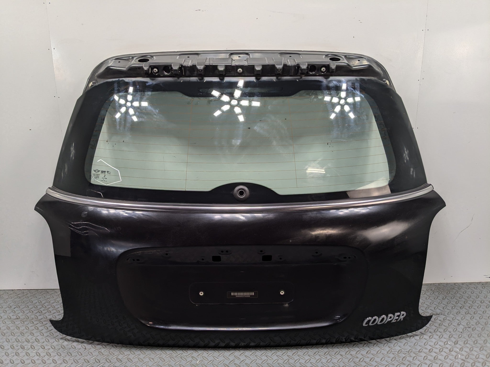 2013 - 2017 MINI COOPER OEM REAR LIFTGATE SHELL PANEL WITH GLASS BLACK