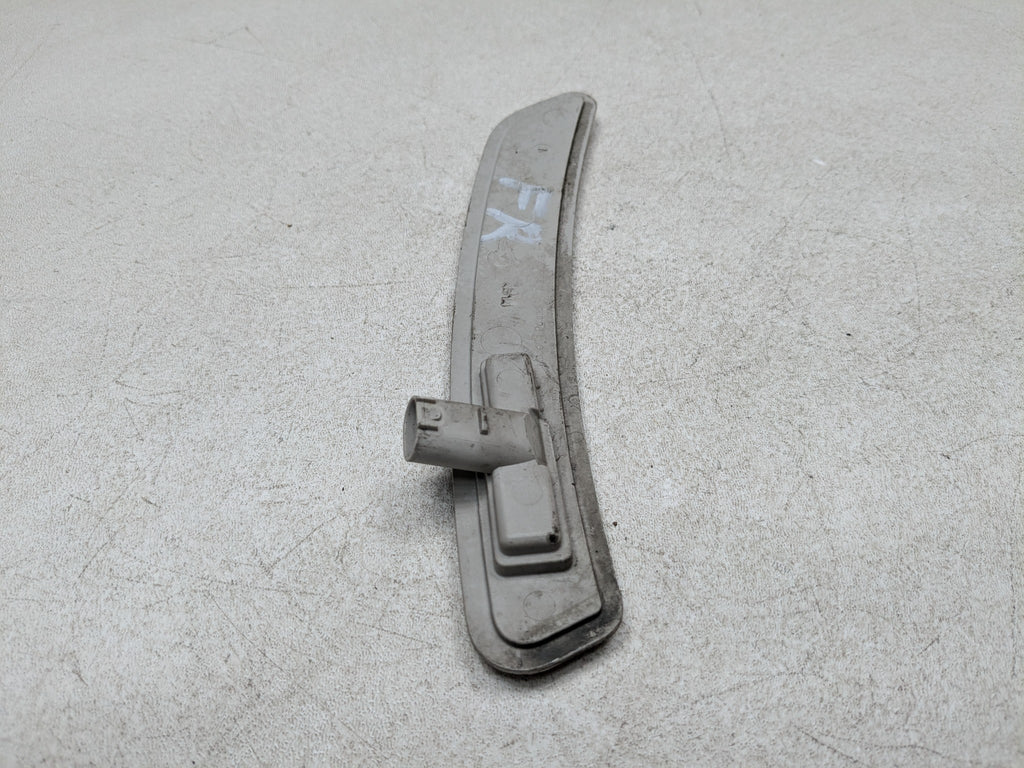 2013 - 2017 MINI COOPER OEM REAR MARKER REFLECTOR LIGHT RIGHT PASSENGER SIDE