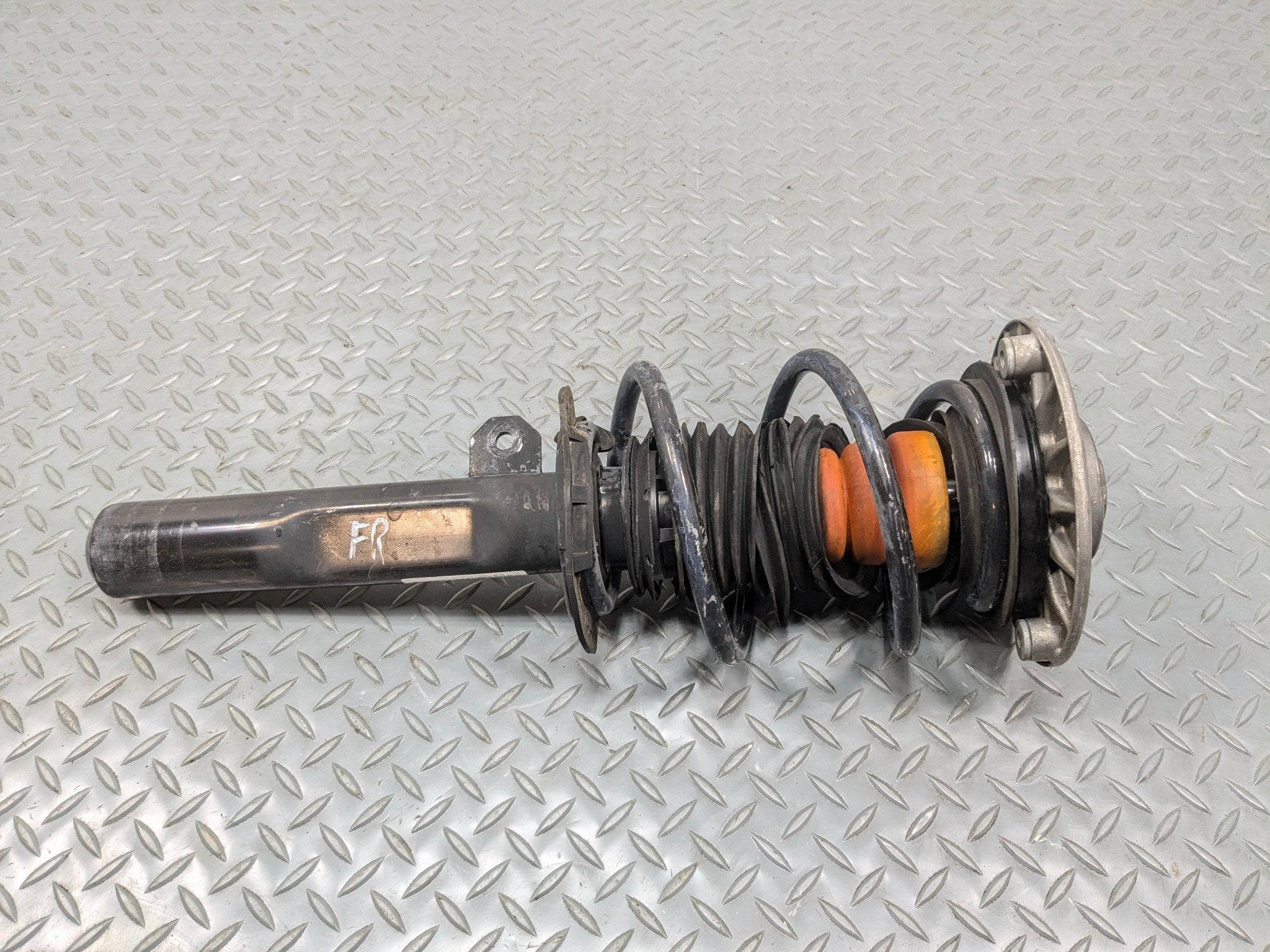 2013 - 2017 MINI COOPER OEM SHOCK ABSORBER STRUT FRONT RIGHT PASSENGER SIDE