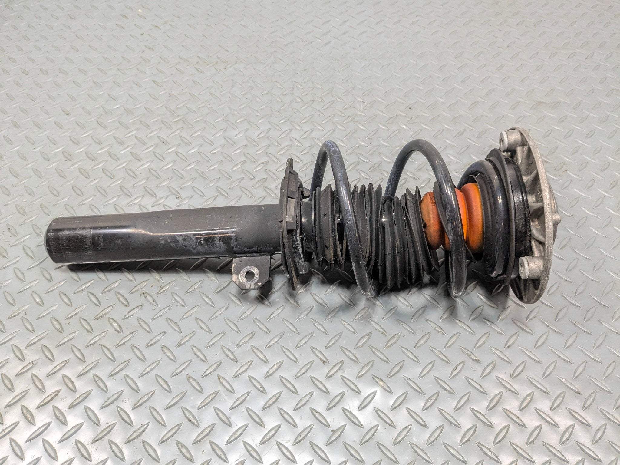 2013 - 2017 MINI COOPER OEM SHOCK ABSORBER STRUT FRONT LEFT DRIVER SIDE