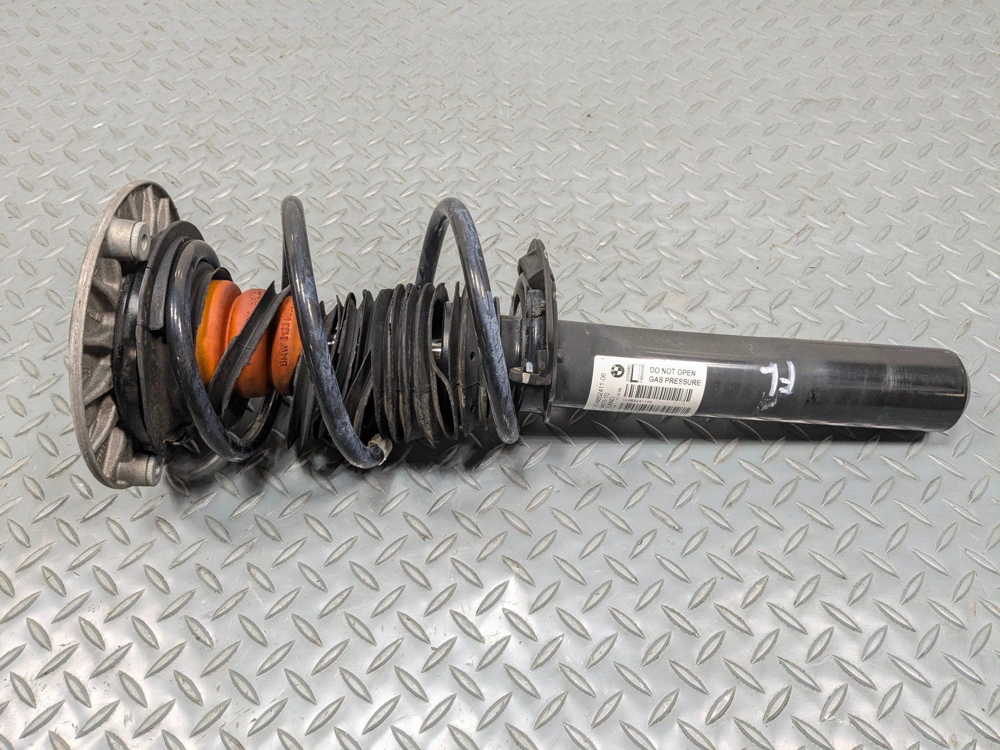 2013 - 2017 MINI COOPER OEM SHOCK ABSORBER STRUT FRONT LEFT DRIVER SIDE