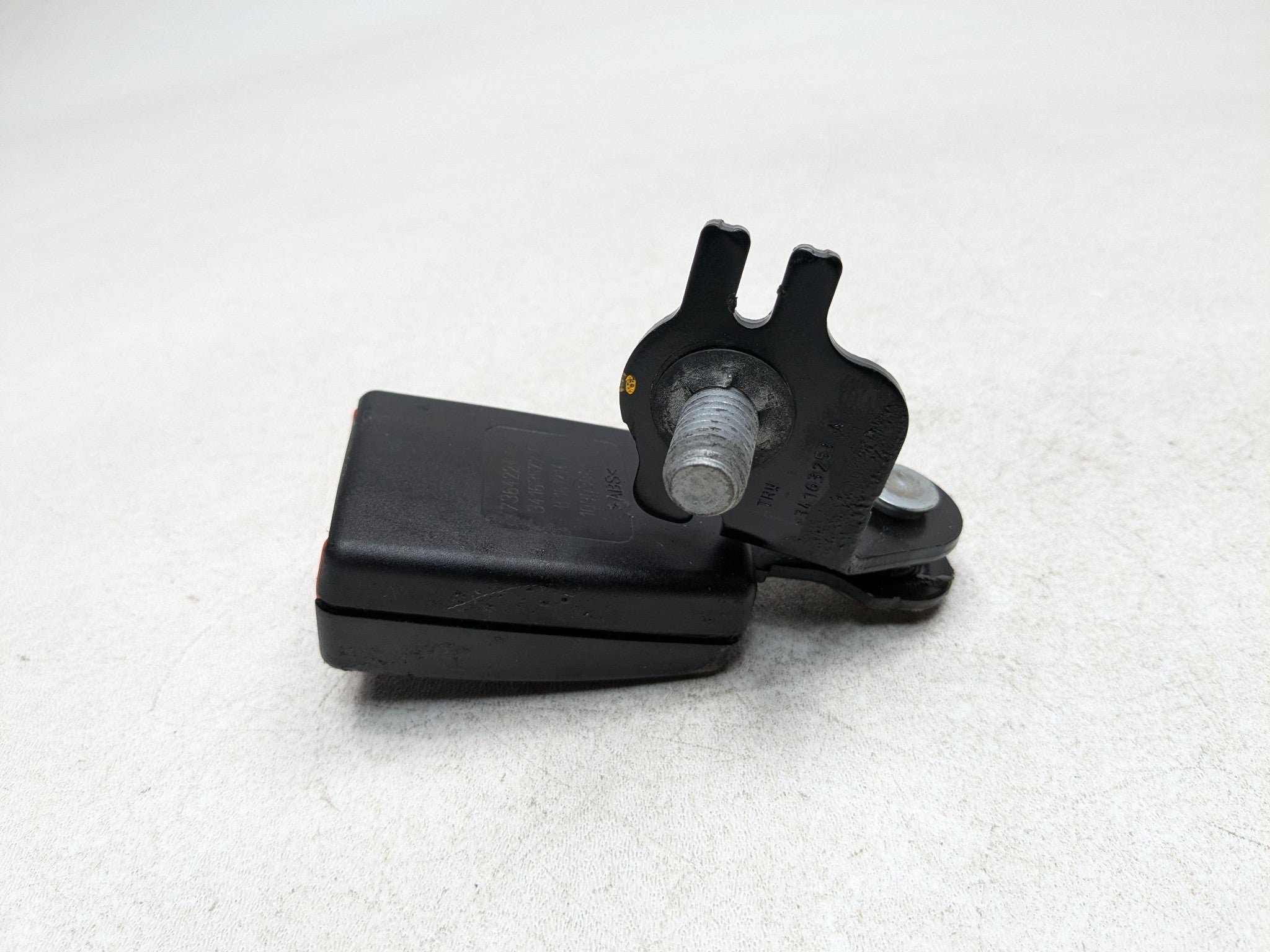 2013 - 2017 MINI COOPER OEM SEAT BELT BUCKLE REAR RIGHT PASSENGER SIDE BLACK