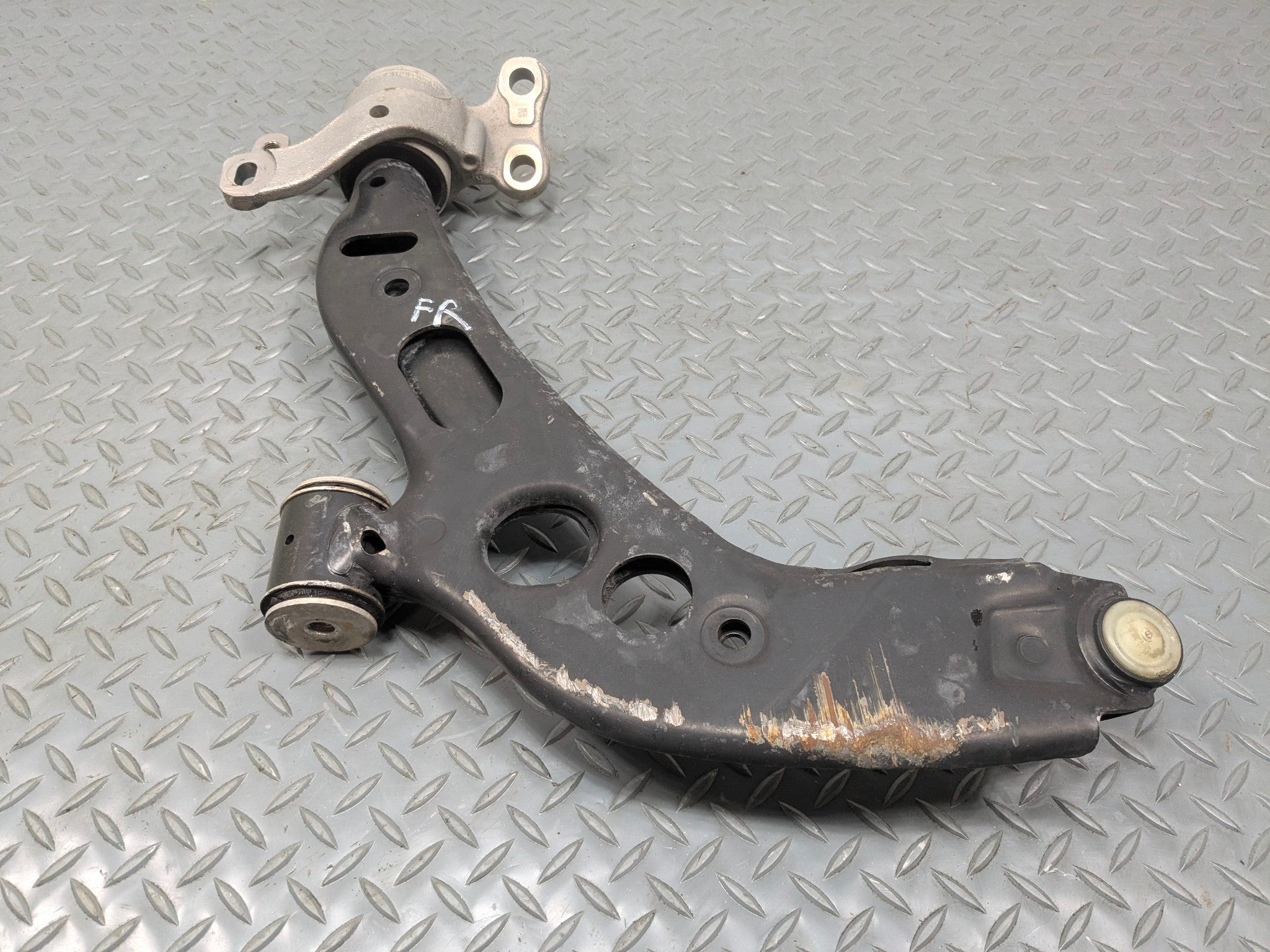 13 - 17 MINI COOPER OEM SUSPENSION LOWER CONTROL ARM FRONT RIGHT PASSENGER SIDE