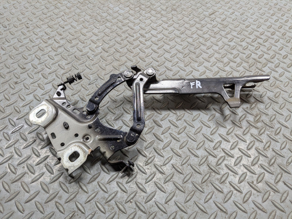 2013 - 2017 MINI COOPER OEM HOOD BONNET HINGE FRONT RIGHT PASSENGER SIDE