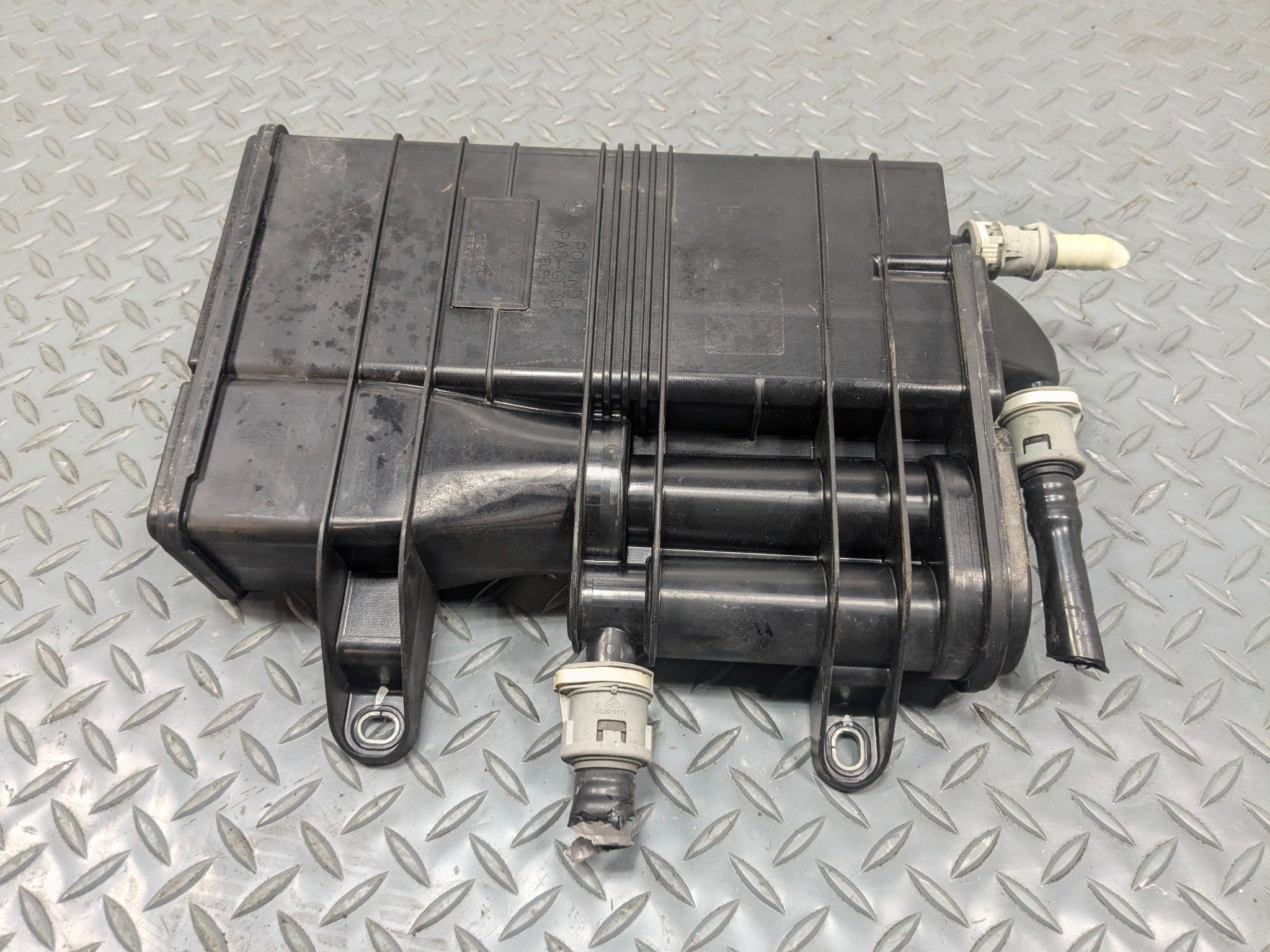 2013 - 2017 MINI COOPER OEM FUEL VAPOR GAS CHARCOAL EVAPORATOR CANISTER