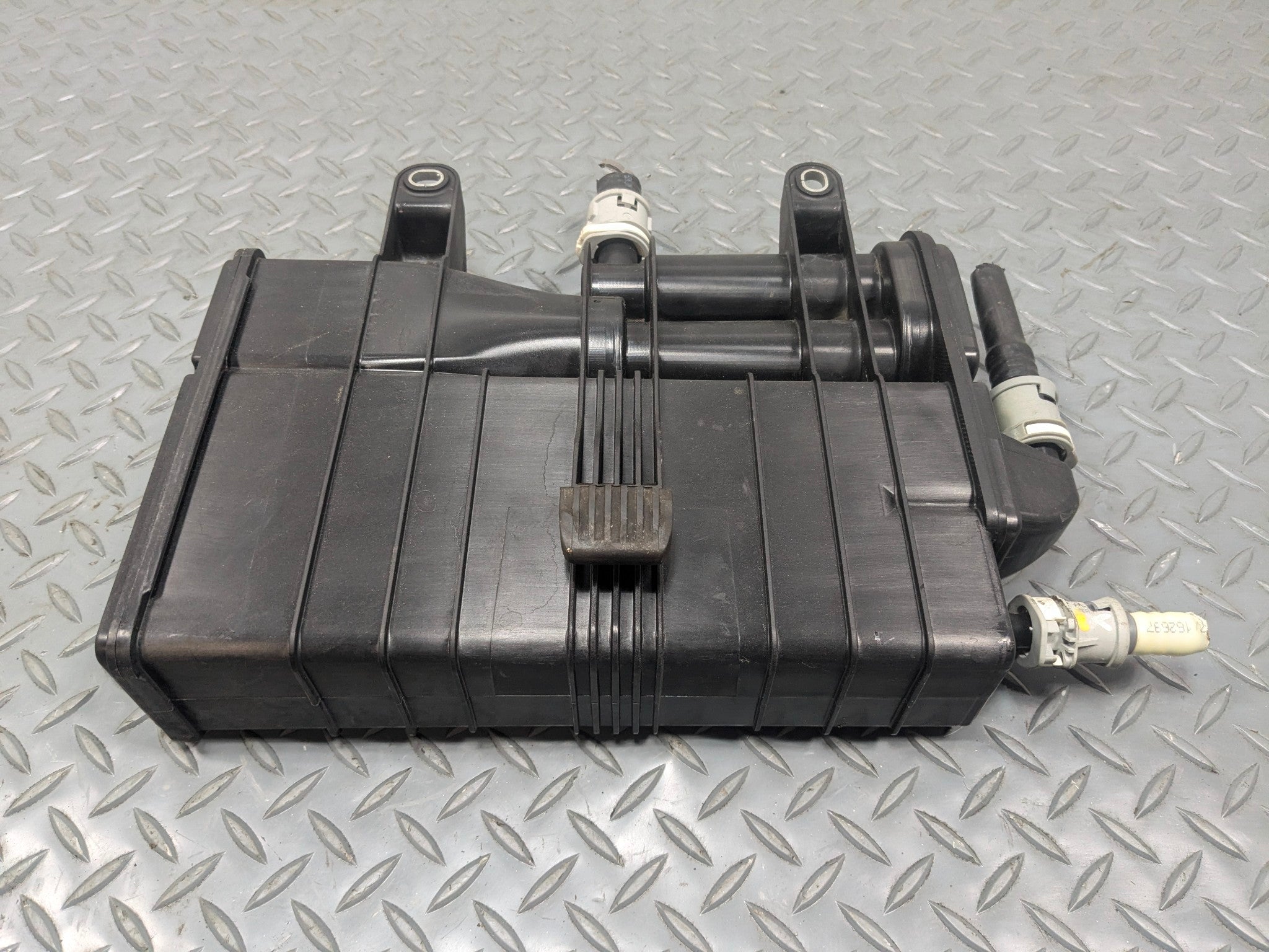 2013 - 2017 MINI COOPER OEM FUEL VAPOR GAS CHARCOAL EVAPORATOR CANISTER
