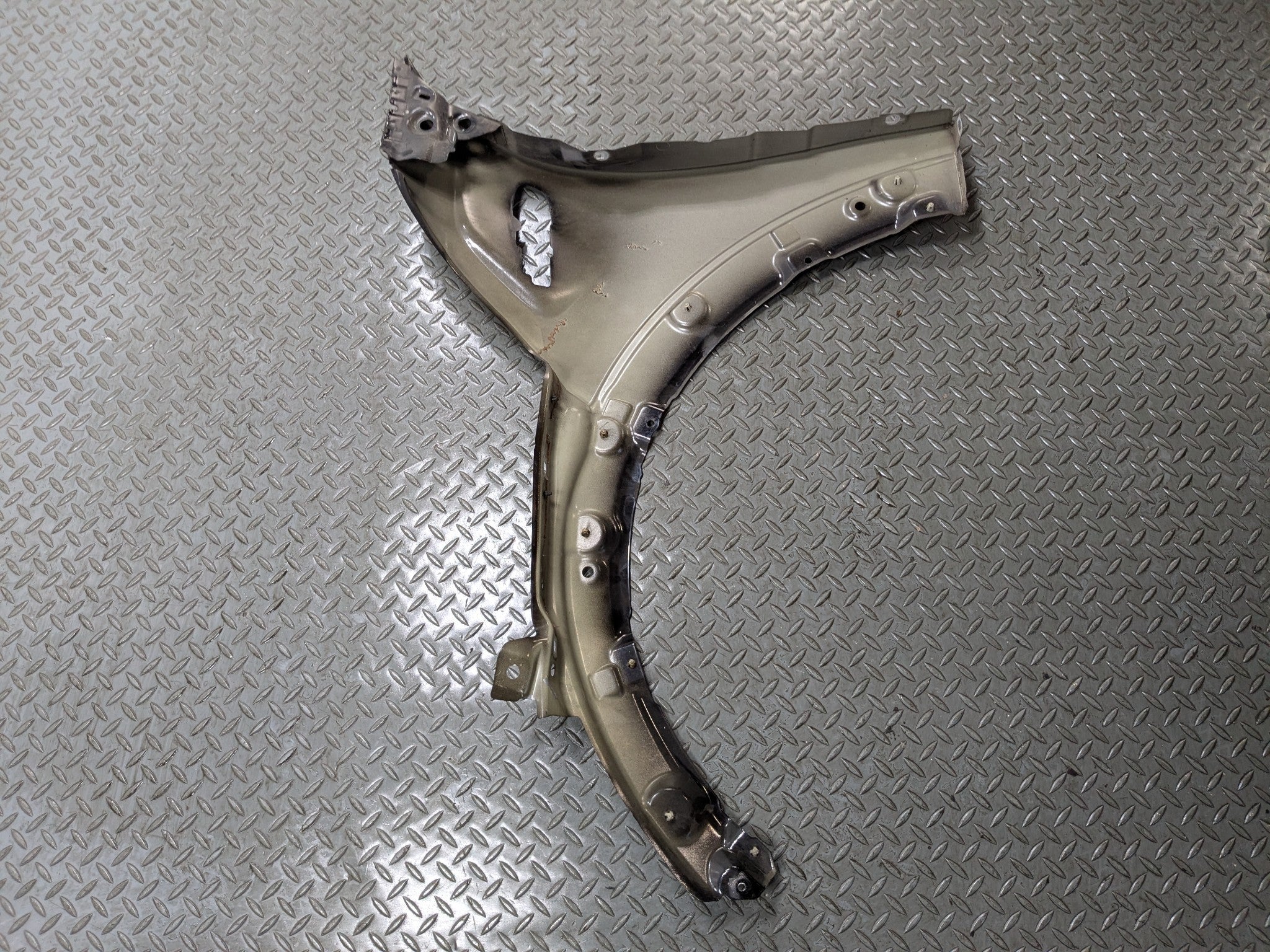 2013 - 2017 MINI COOPER OEM FENDER PANEL FRONT RIGHT PASSENGER SIDE