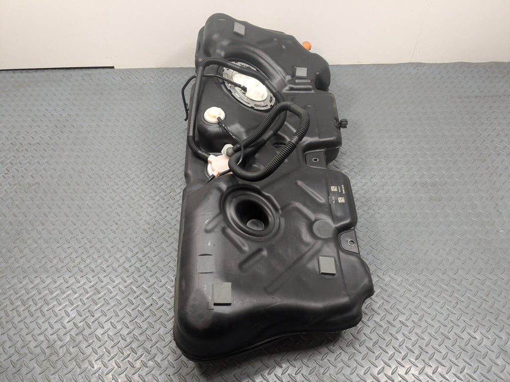 2013 - 2017 MINI COOPER OEM HARDTOP GASOLINE FUEL TANK RESERVIOR ASSEMBLY