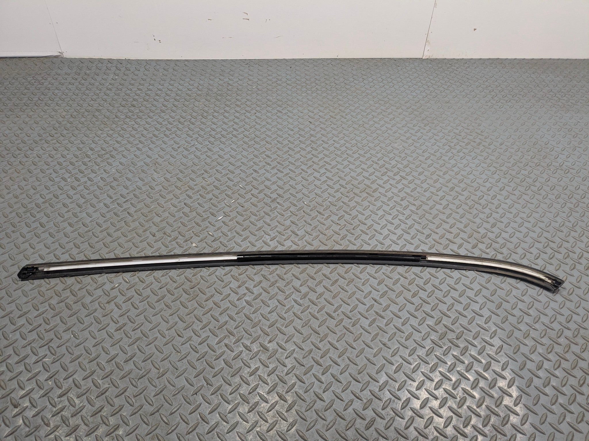 2013 - 2017 MINI COOPER OEM QUARTER PANEL BELT MOLDING REAR LEFT DRIVER SIDE