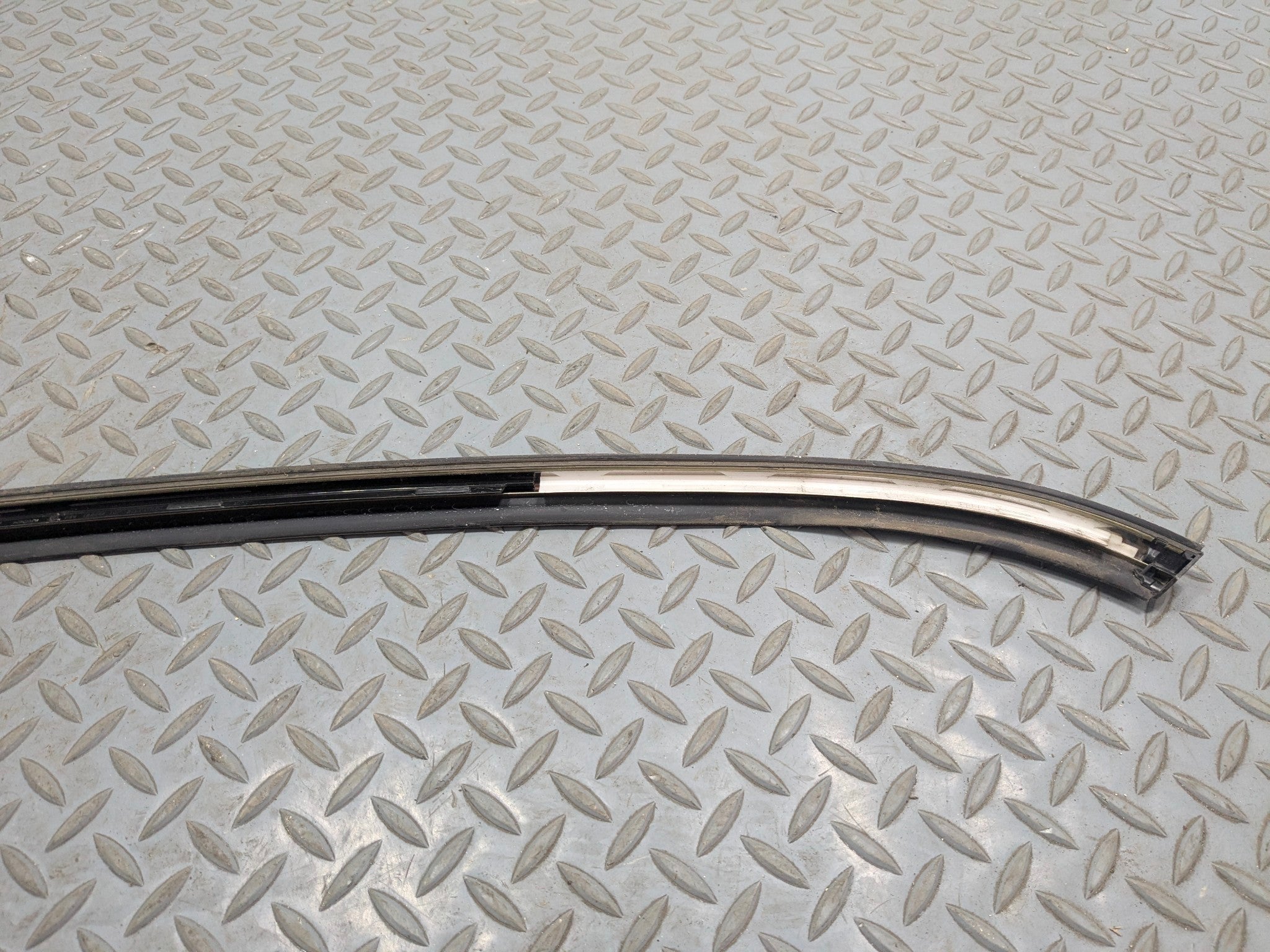 2013 - 2017 MINI COOPER OEM QUARTER PANEL BELT MOLDING REAR LEFT DRIVER SIDE