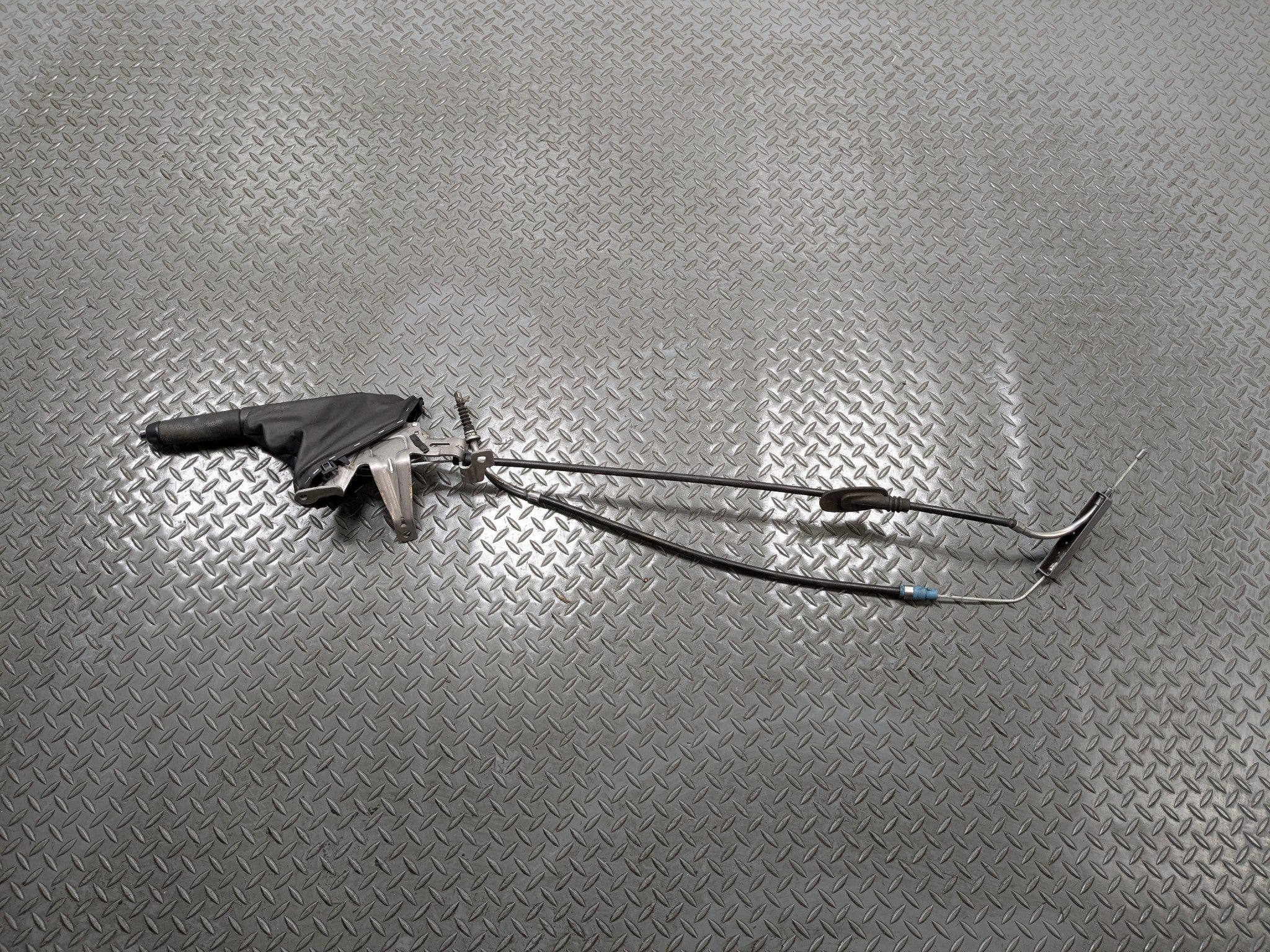 13 - 17 MINI COOPER OEM EMERGENCY PARKING HAND BRAKE LEVER WITH CABLE ASSEMBLY