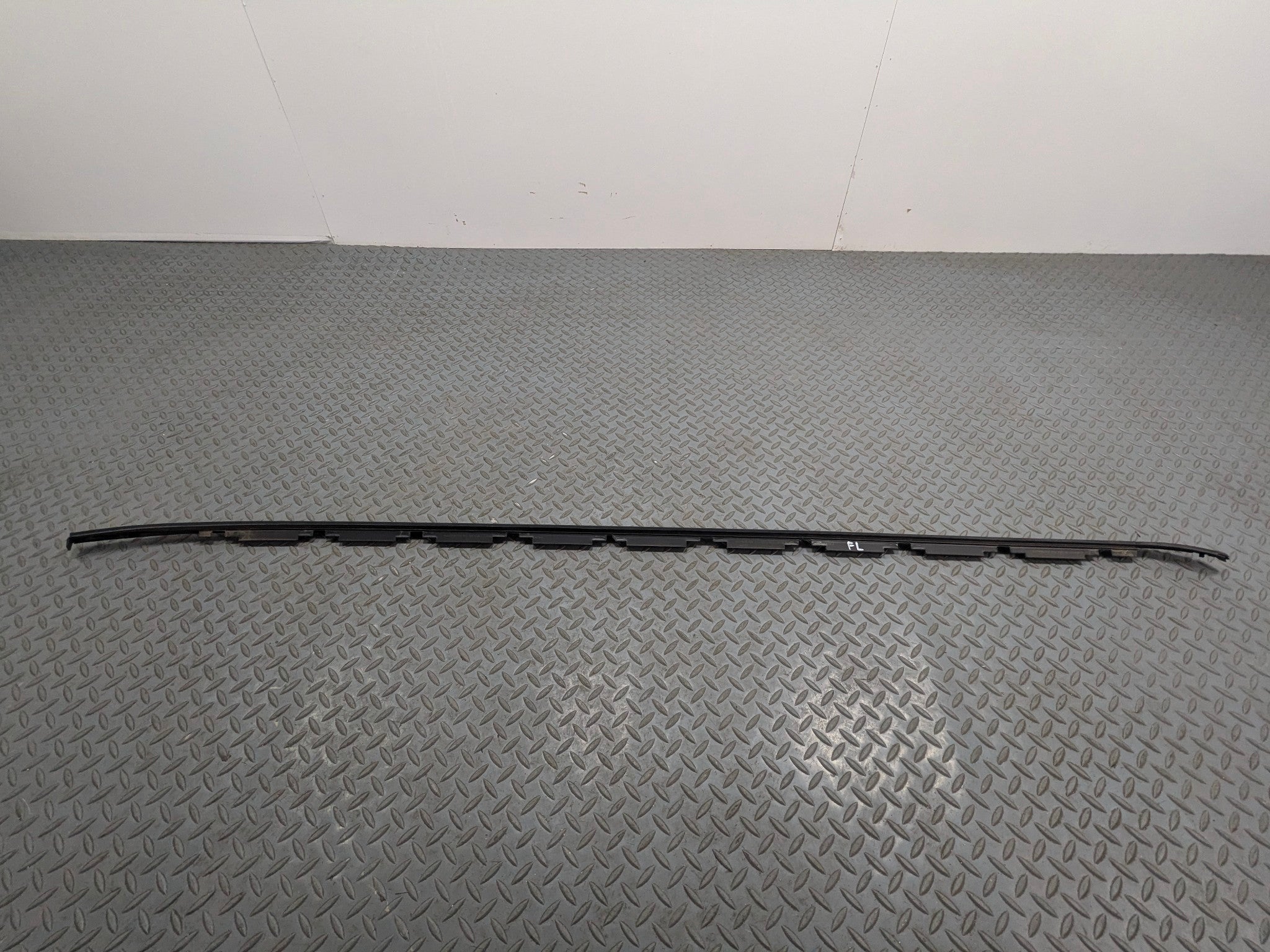 2013 - 2017 MINI COOPER OEM LEFT SIDE ROOF MOLDING RAIN GUTTER DRIP RAIL