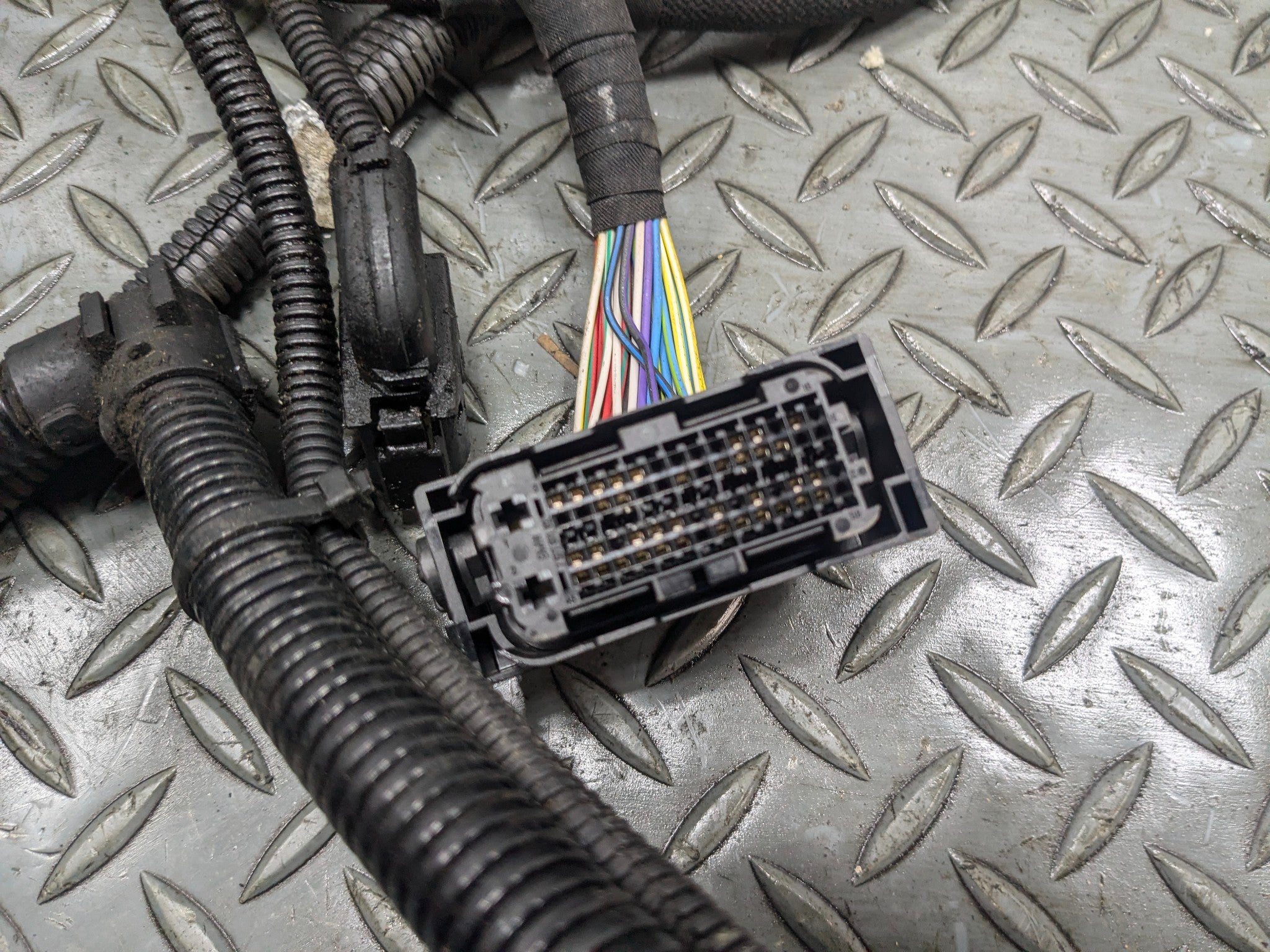 2013 - 2017 MINI COOPER OEM INTERIOR ENGINE WIRE HARNESS CABLE AND CONNECTOR