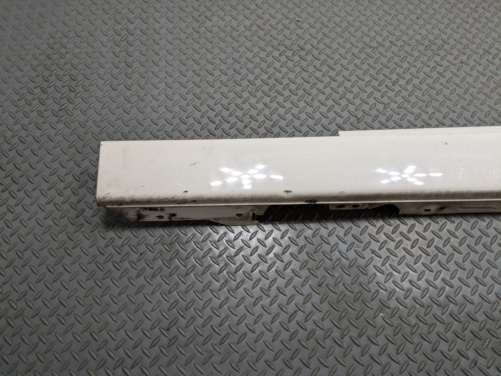 2014 - 2016 BMW 228I OEM ROCKER MOLDING SKIRT COVER PANEL ALPINE WHITE LEFT SIDE