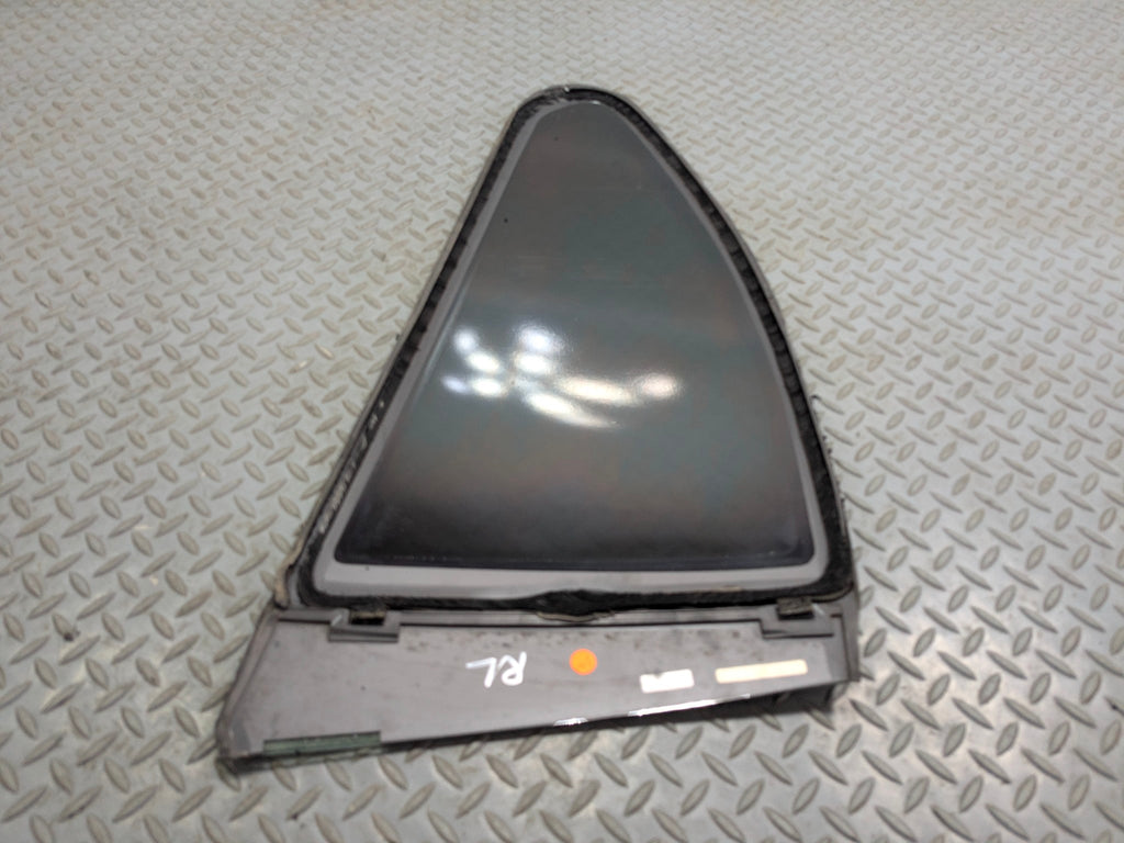 2014 - 2016 BMW 228I OEM QUARTER WINDOW GLASS WITH PRIVACY TINT REAR LEFT SIDE