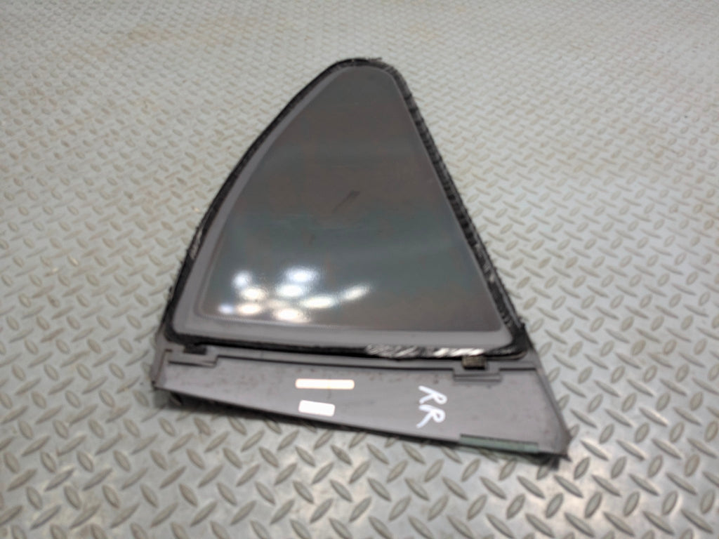 2014 - 2016 BMW 228I OEM QUARTER WINDOW GLASS WITH PRIVACY TINT REAR RIGHT SIDE