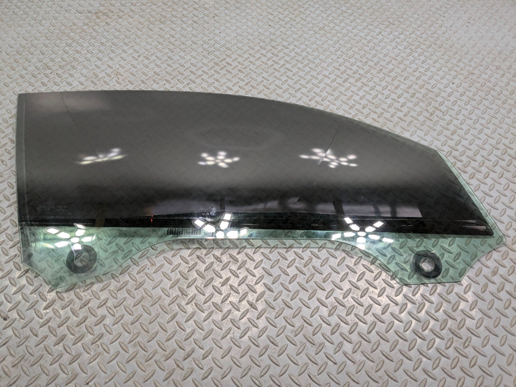 2014 - 2016 BMW 228I OEM DOOR WINDOW GLASS WITH PRIVACY TINT FRONT RIGHT SIDE
